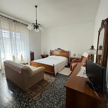 Domu 'e Ajiajius Holiday home *